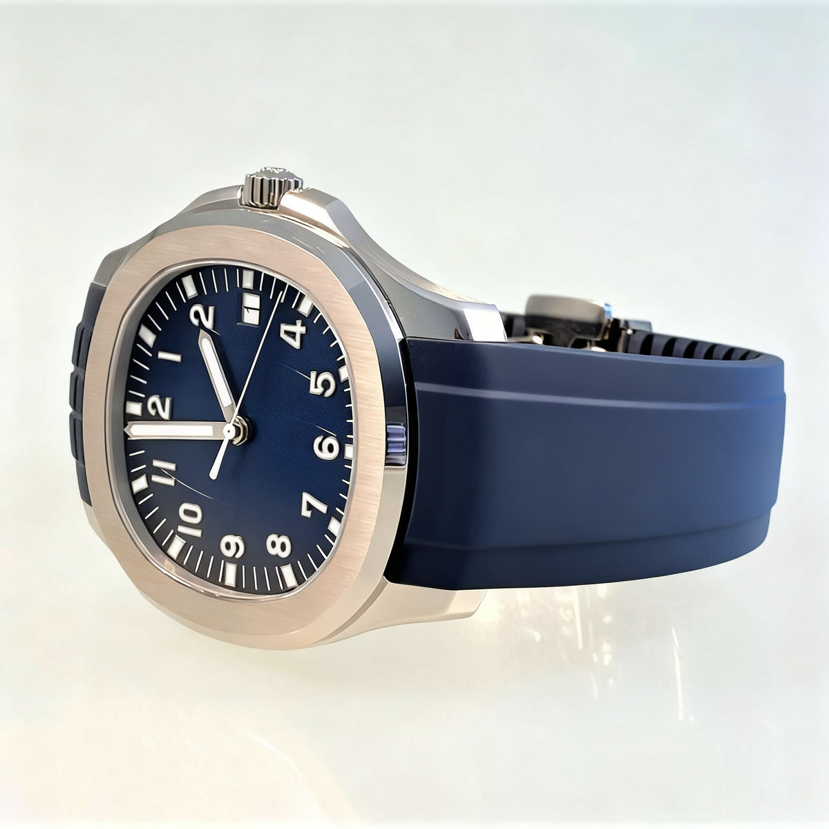 Reloj elegante de pulsera para hombre