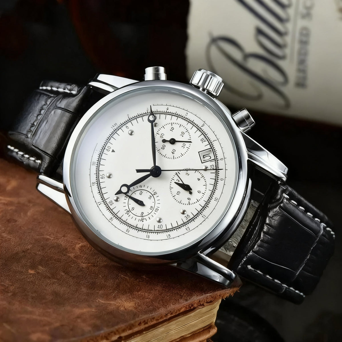 Reloj elegante de pulsera para hombre